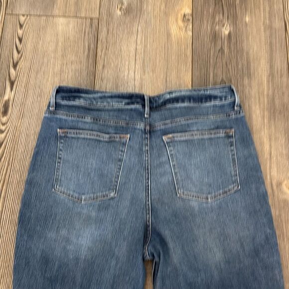 Maurice’s Distressed Knee Button Fly Denim - Picture 10 of 10